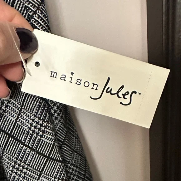 Maison Jules Gray Plaid Skater Skirt - Picture 2 of 4